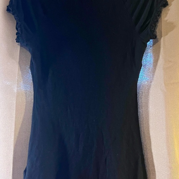 Guess top - Size XL (Juniors) - Picture 2 of 4